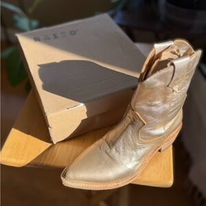 Handmade Gold Metallic All Leather Cowboy Boots New in Box Size 9